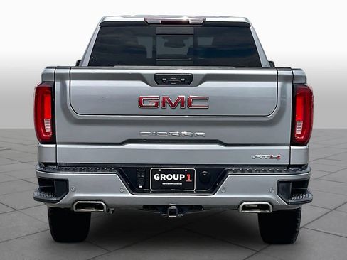 Used 2023 GMC Sierra 1500 AT4 w/ AT4 Preferred Package AWD/4WD image 5