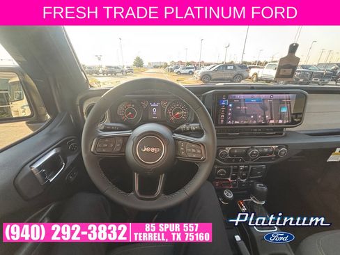 Used 2025 Jeep Wrangler Unlimited Sport AWD/4WD image 12