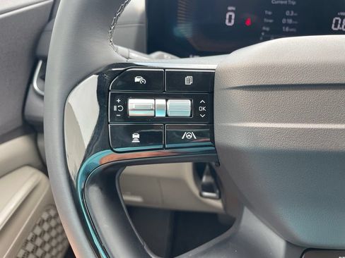 New 2027 Kia Carnival EX FWD image 26