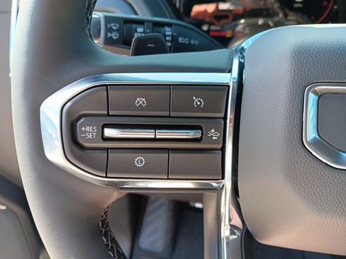 New 2026 GMC Yukon Denali AWD/4WD image 11