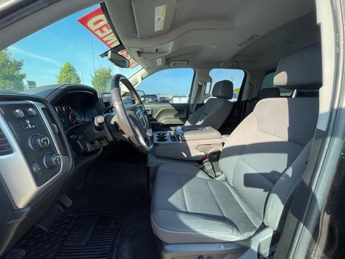 Used 2018 GMC Sierra 1500 SLE w/ SLE Value Package AWD/4WD image 14