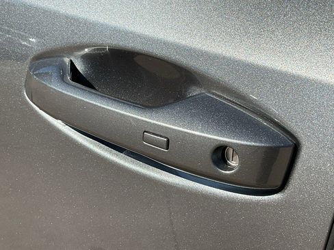 New 2026 Nissan Murano SL image 9