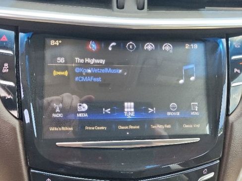 Used 2016 Cadillac XTS Premium FWD image 36