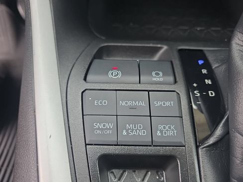 Certified 2023 Toyota RAV4 XLE w/ Convenience Package AWD/4WD image 25