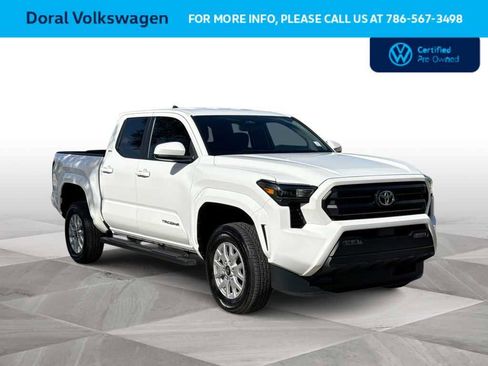 Used 2024 Toyota Tacoma SR5 AWD/4WD image 2