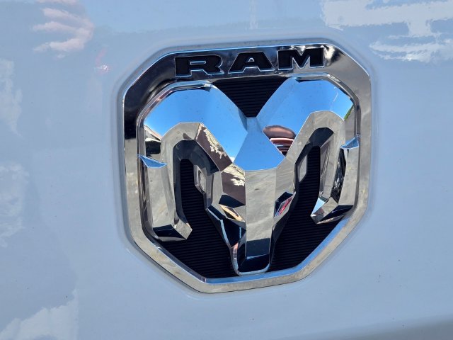 Used 2024 RAM 2500 Big Horn AWD/4WD image 17