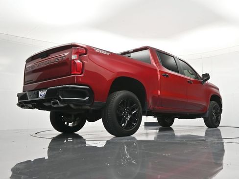 Used 2022 Chevrolet Silverado 1500 LT Trail Boss w/ LT Trail Boss Premium Package AWD/4WD image 42