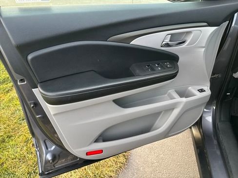 Used 2018 Honda Pilot EX-L image 10