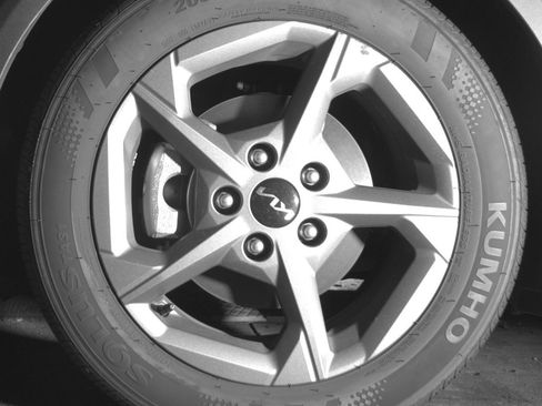 Used 2025 Kia K4 LXS image 12