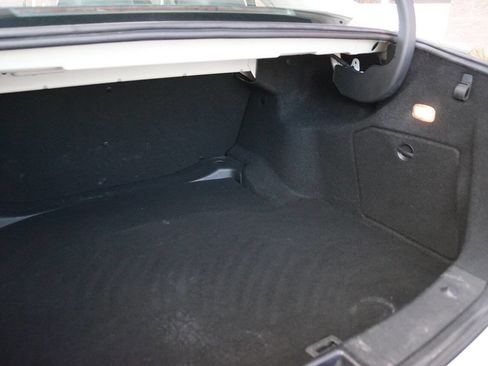 Used 2011 Mercedes-Benz C 300 4MATIC Sedan image 35