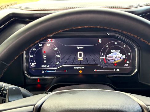 Used 2025 GMC Sierra 1500 AT4 image 25