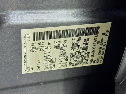 Used 2022 Nissan Rogue SV image 39