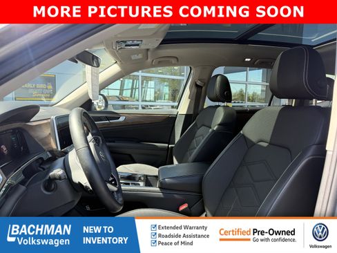 Used 2024 Volkswagen Atlas SE image 4