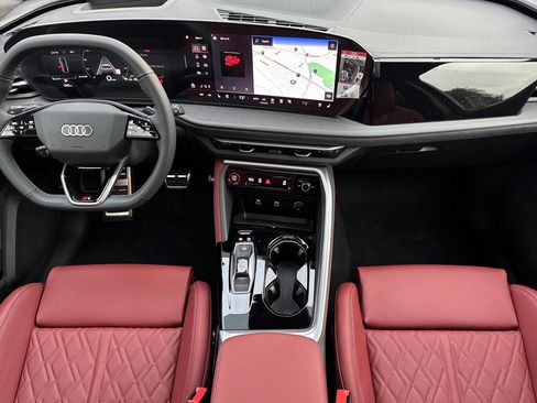 New 2025 Audi SQ5 Premium Plus image 10