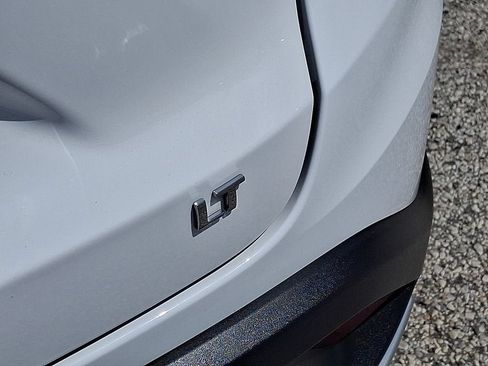 Certified 2024 Chevrolet Trax LT FWD image 32