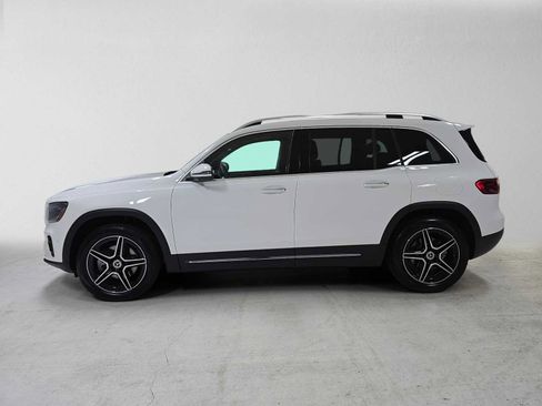 Used 2026 Mercedes-Benz GLB 250 4MATIC image 6