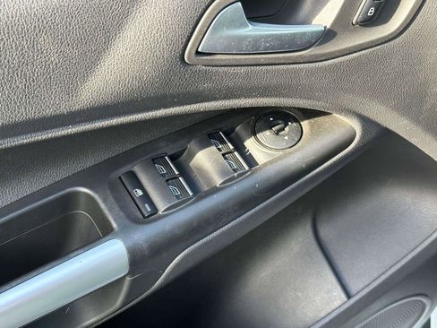 Used 2015 Ford Transit Connect XLT image 17