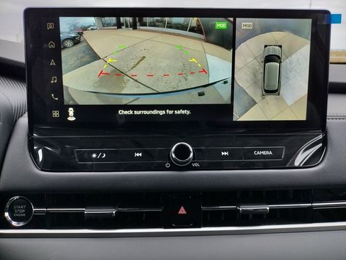 New 2025 Mitsubishi Outlander SE image 4