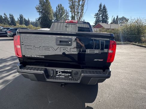 Used 2022 Chevrolet Colorado ZR2 w/ LPO, Door Decal Package image 6