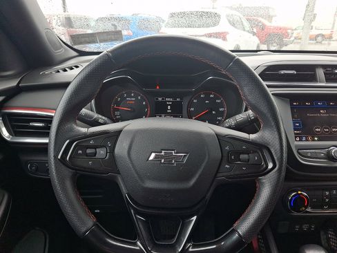Used 2021 Chevrolet TrailBlazer RS image 18