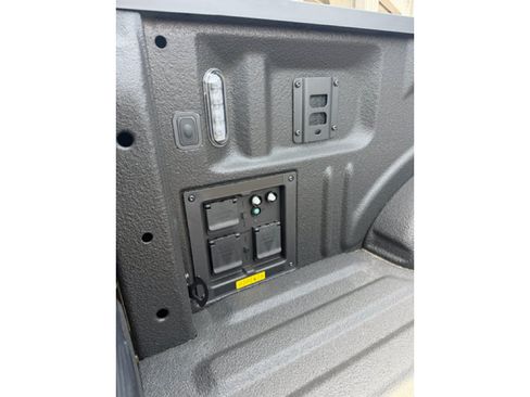 Used 2025 Ford F150 Lightning Flash AWD/4WD image 8