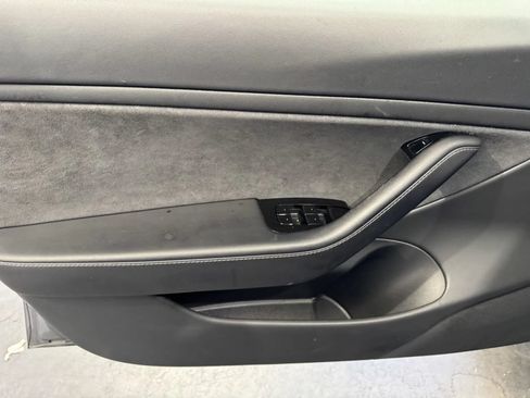 Used 2018 Tesla Model 3 Long Range AWD/4WD image 14