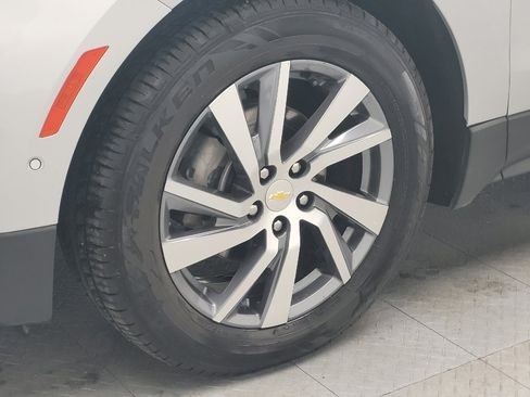 Used 2022 Chevrolet Equinox Premier FWD image 31
