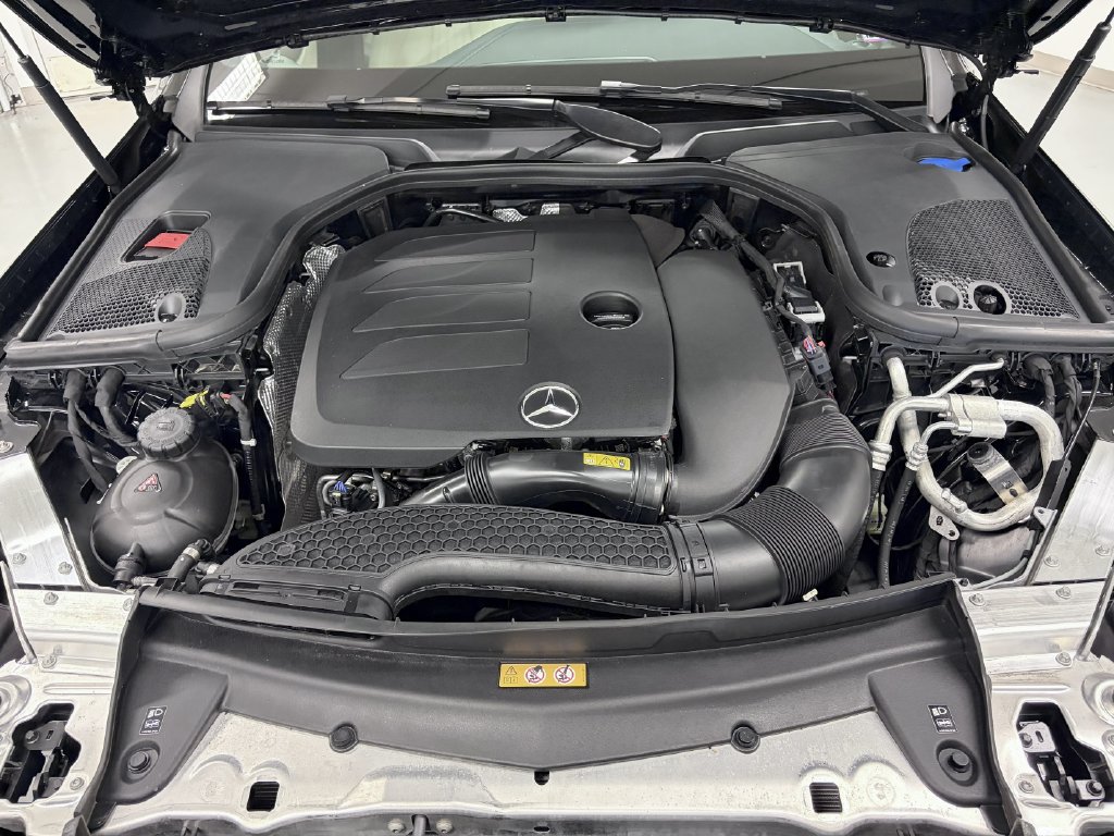 Certified 2023 Mercedes-Benz E 350 4MATIC Sedan image 13