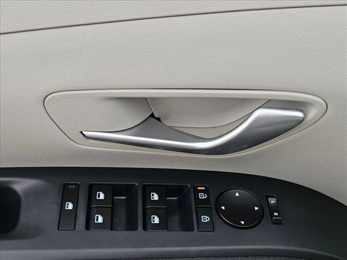 Used 2025 Hyundai Tucson SEL FWD image 11