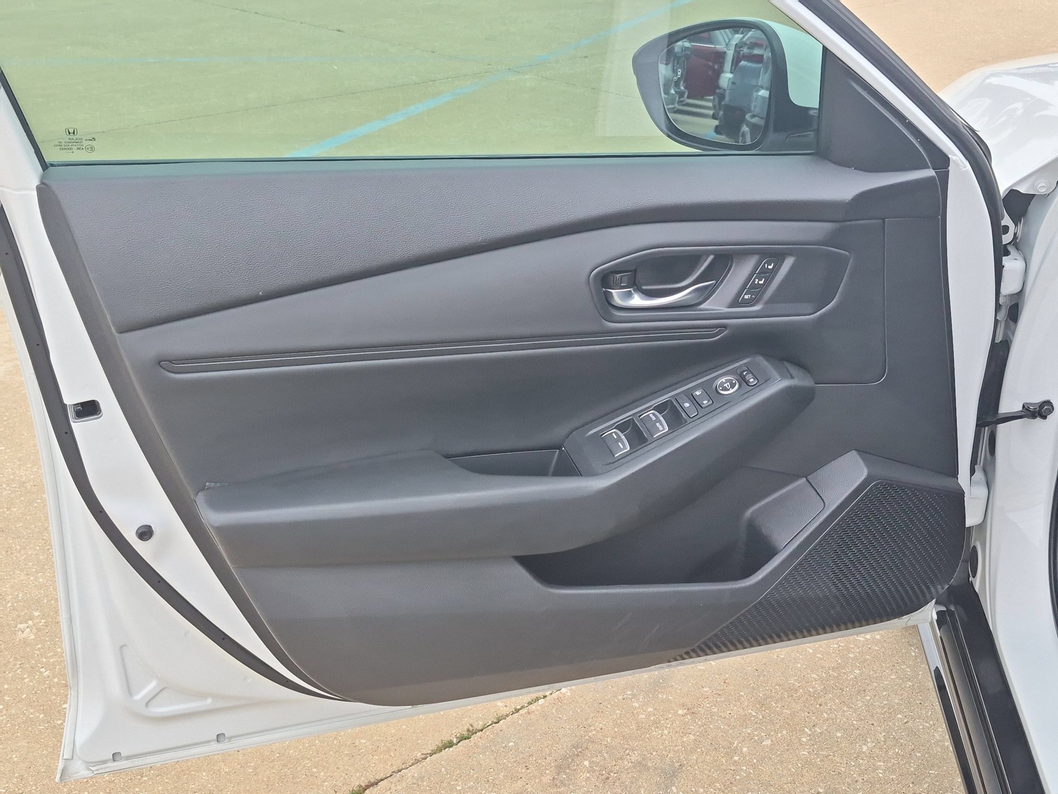 Certified 2024 Honda Accord EX-L image 12