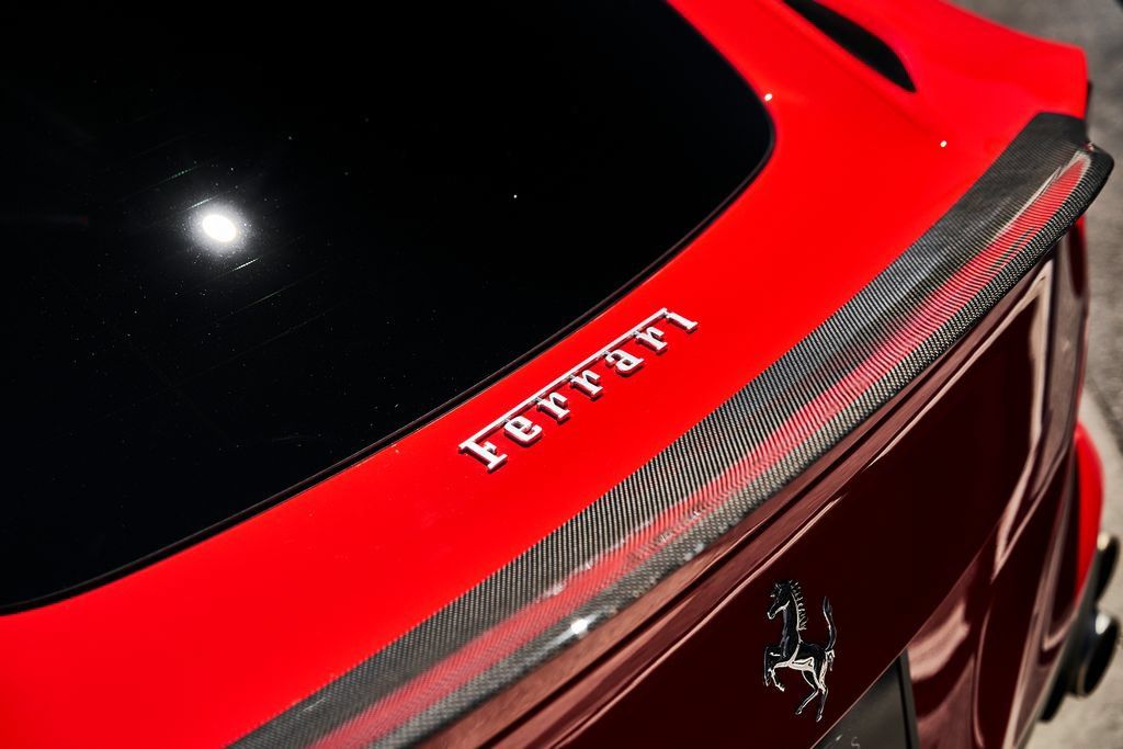 Used 2016 Ferrari F12 Berlinetta RWD image 13