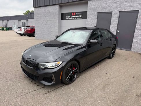 Used 2021 BMW M340i xDrive w/ Premium Package AWD/4WD image 3