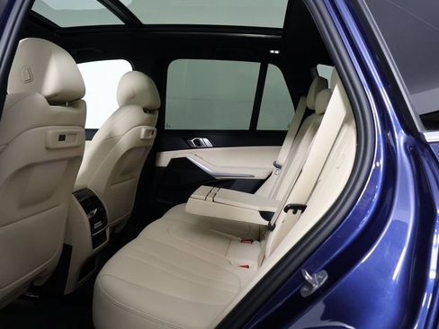 Used 2019 BMW X5 xDrive40i w/ Convenience Package image 11