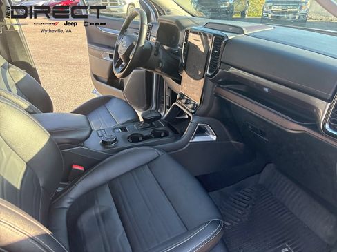 Used 2024 Ford Ranger Lariat w/ FX4 Off-Road Package AWD/4WD image 29