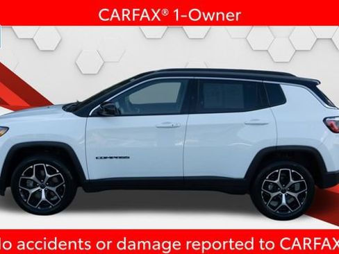 Used 2025 Jeep Compass Limited AWD/4WD image 2