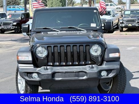 Used 2021 Jeep Wrangler Unlimited Sport AWD/4WD image 3