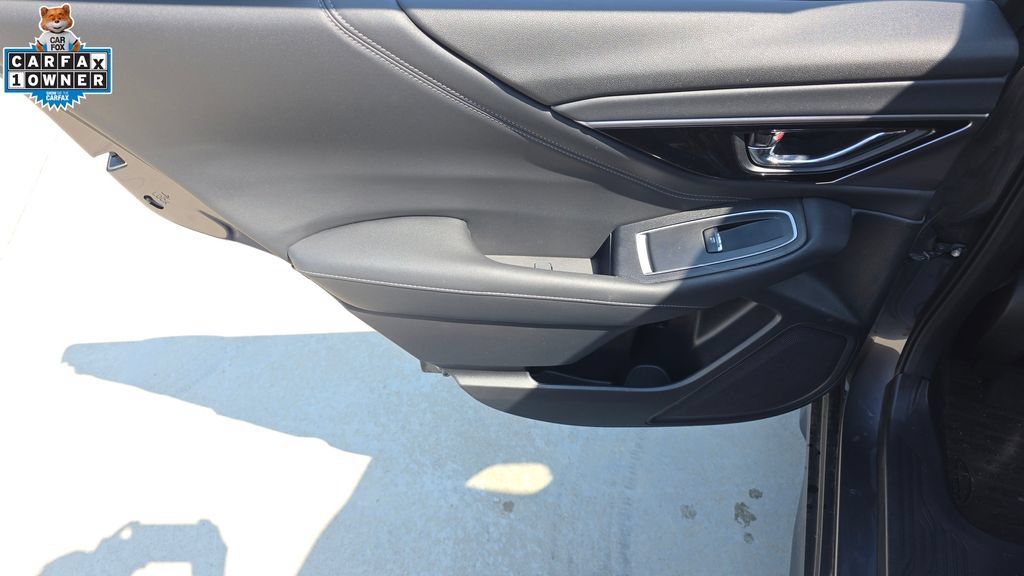 Used 2023 Subaru Outback Limited AWD/4WD image 19