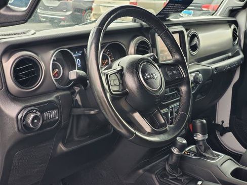 Used 2022 Jeep Wrangler Unlimited Sport AWD/4WD image 6