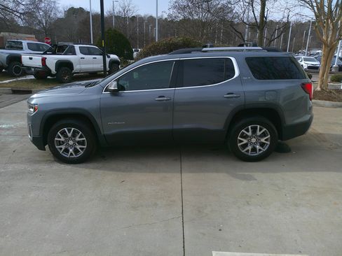 Used 2020 GMC Acadia SLT image 10