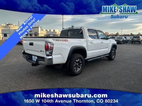 Used 2022 Toyota Tacoma TRD Off-Road image 13