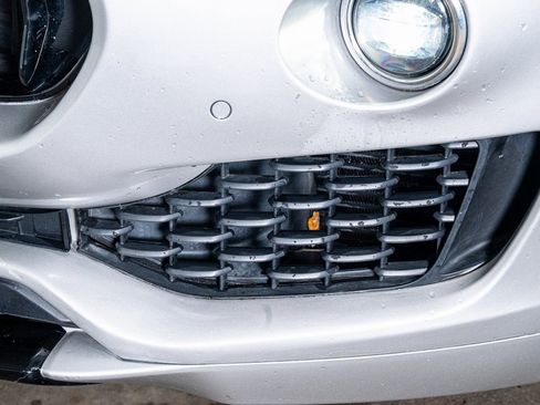 Used 2018 Maserati Levante S GranSport image 14