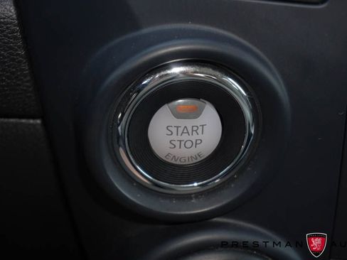 Used 2024 Nissan Titan SV w/ SV Convenience Package AWD/4WD image 34