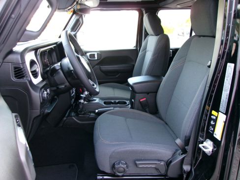 New 2026 Jeep Wrangler Unlimited Sport image 13