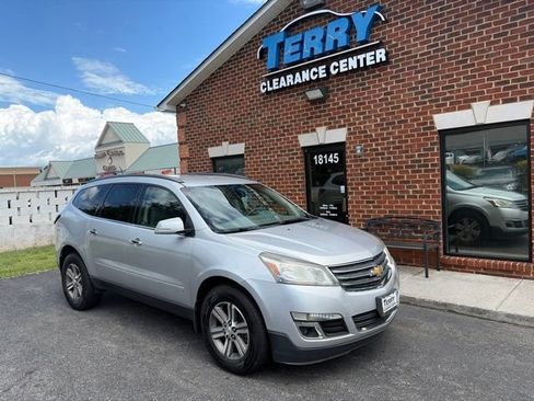 Used 2017 Chevrolet Traverse LT AWD/4WD image 1