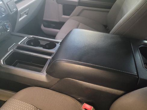 Used 2018 Ford F150 XLT w/ Trailer Tow Package image 26