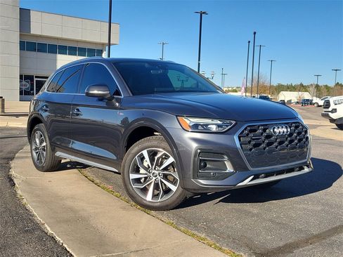 Used 2022 Audi Q5 2.0T Premium Plus image 3