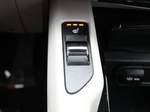 Used 2024 Kia Telluride S w/ S Sunroof Package AWD/4WD image 23