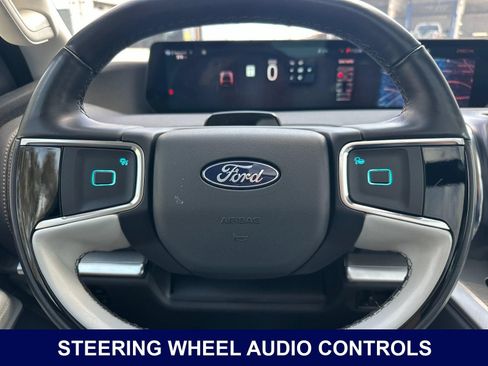 Used 2025 Ford Expedition Max Platinum w/ Driver's Package AWD/4WD image 31