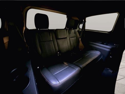 Used 2016 Dodge Grand Caravan R/T FWD image 28