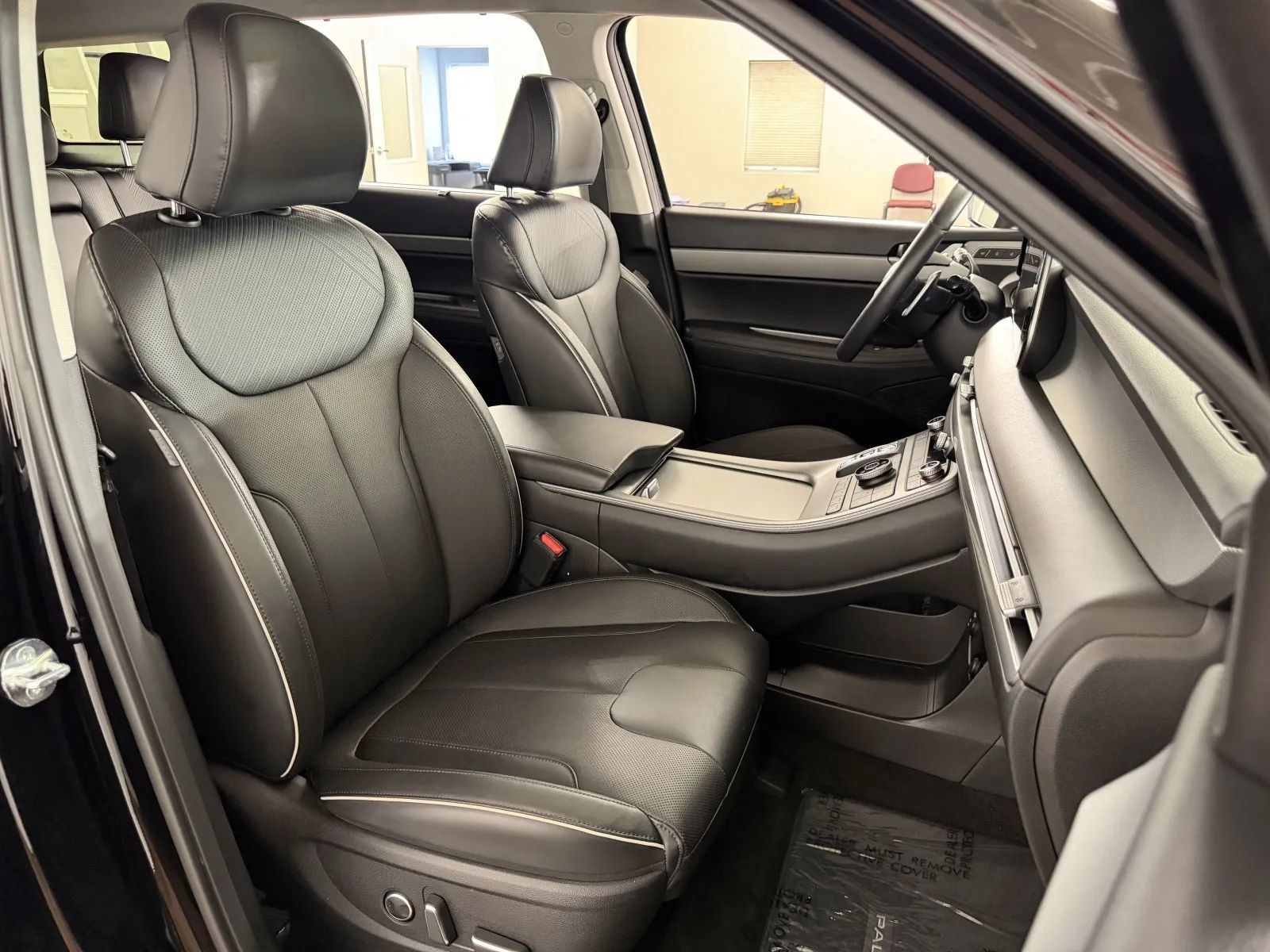 Used 2025 Hyundai Palisade SEL AWD/4WD image 39